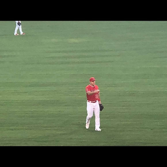 Meet your Posher, Robert - Picture 1 of 1